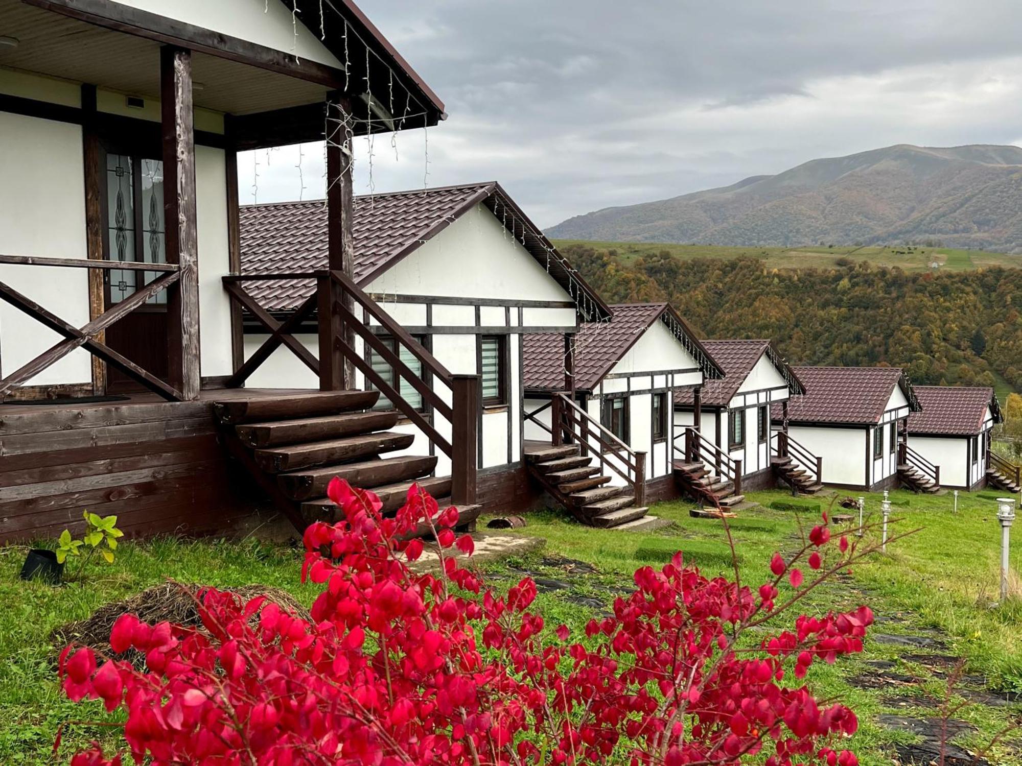 Kolochava Eco Resort ภายนอก รูปภาพ