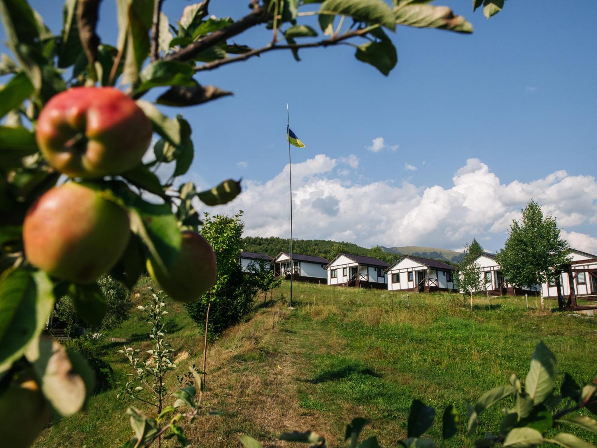 Kolochava Eco Resort ภายนอก รูปภาพ