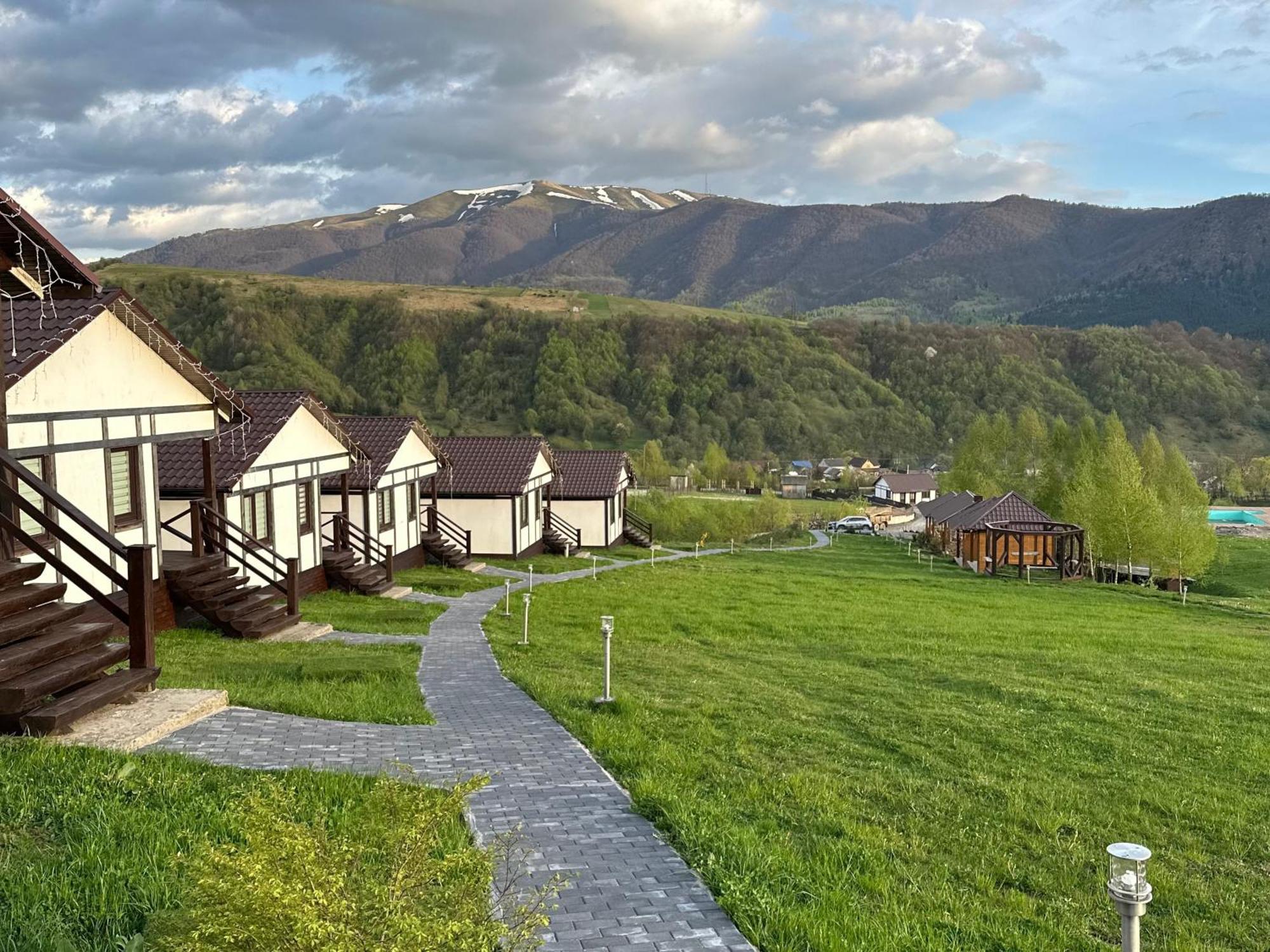 Kolochava Eco Resort ภายนอก รูปภาพ