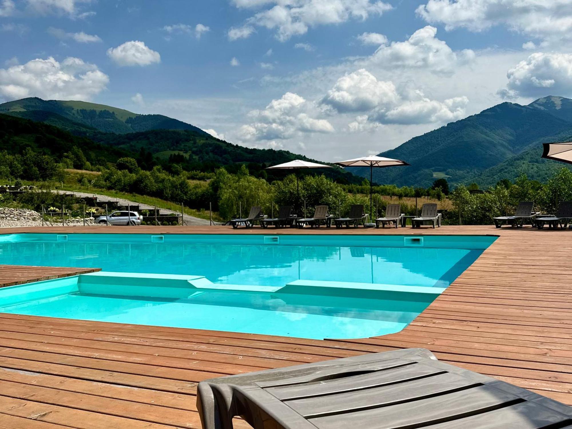 Kolochava Eco Resort ภายนอก รูปภาพ