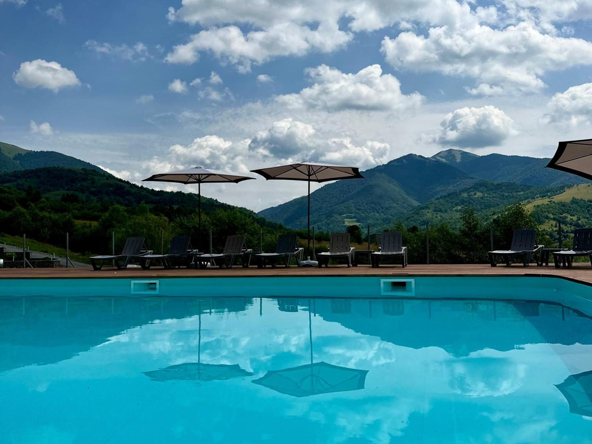 Kolochava Eco Resort ภายนอก รูปภาพ
